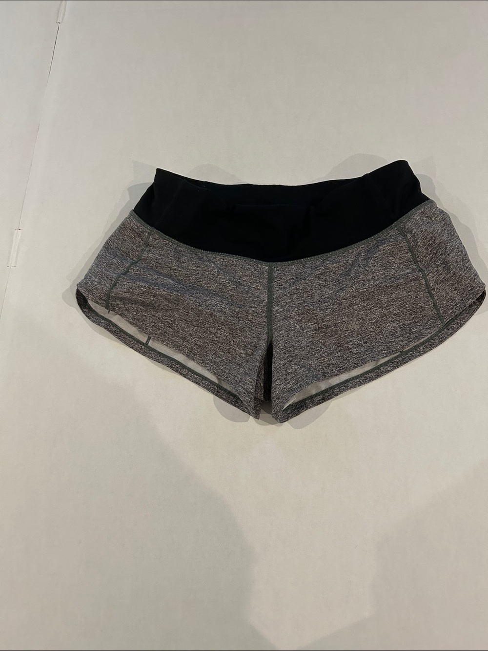 Lululemon shorts size 2